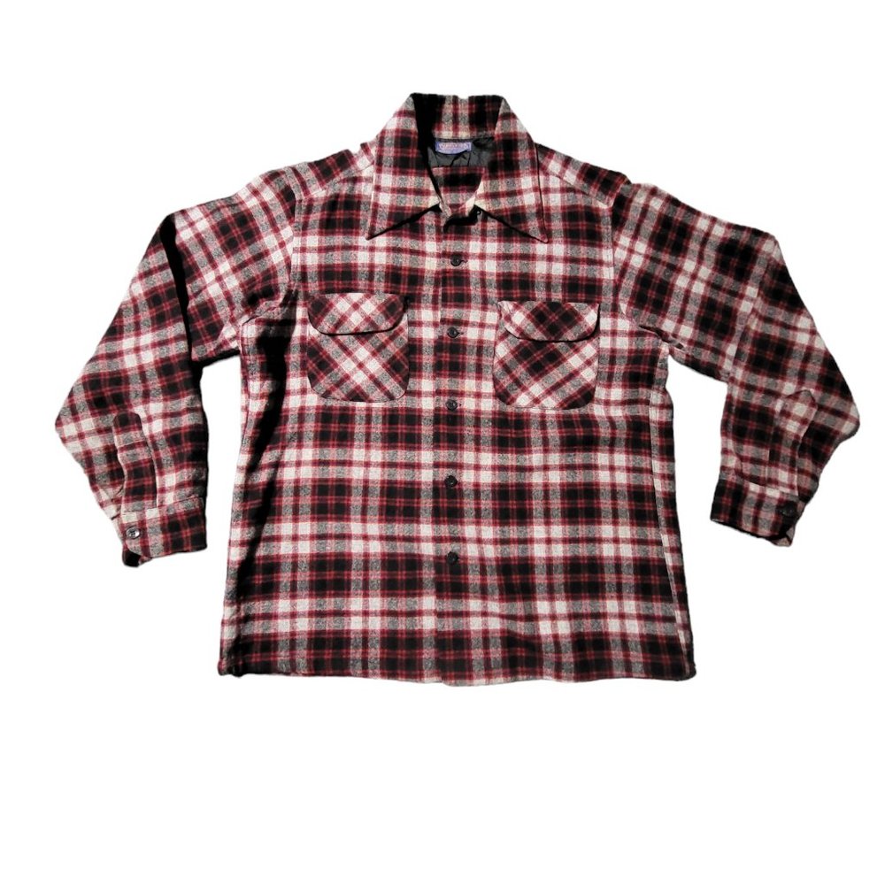 Vintage Men's Pendleton‎ Plaid Button Front Long Sleeves Shirt in Red and Gray